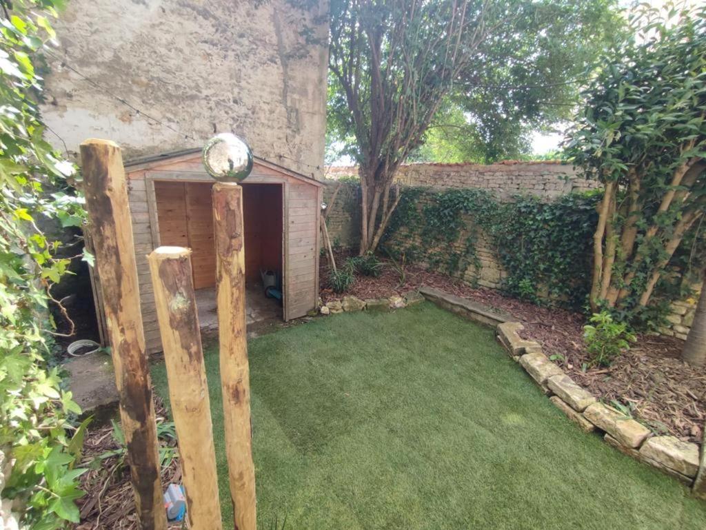 L'Escale Niortaise - Centre-Ville - 10Mn Gare - Wifi - Netflix ภายนอก รูปภาพ